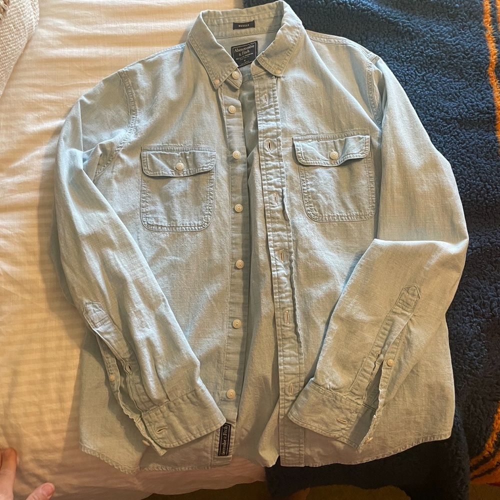 Abercrombie & fitch denim button down size M - Picture 2 of 2